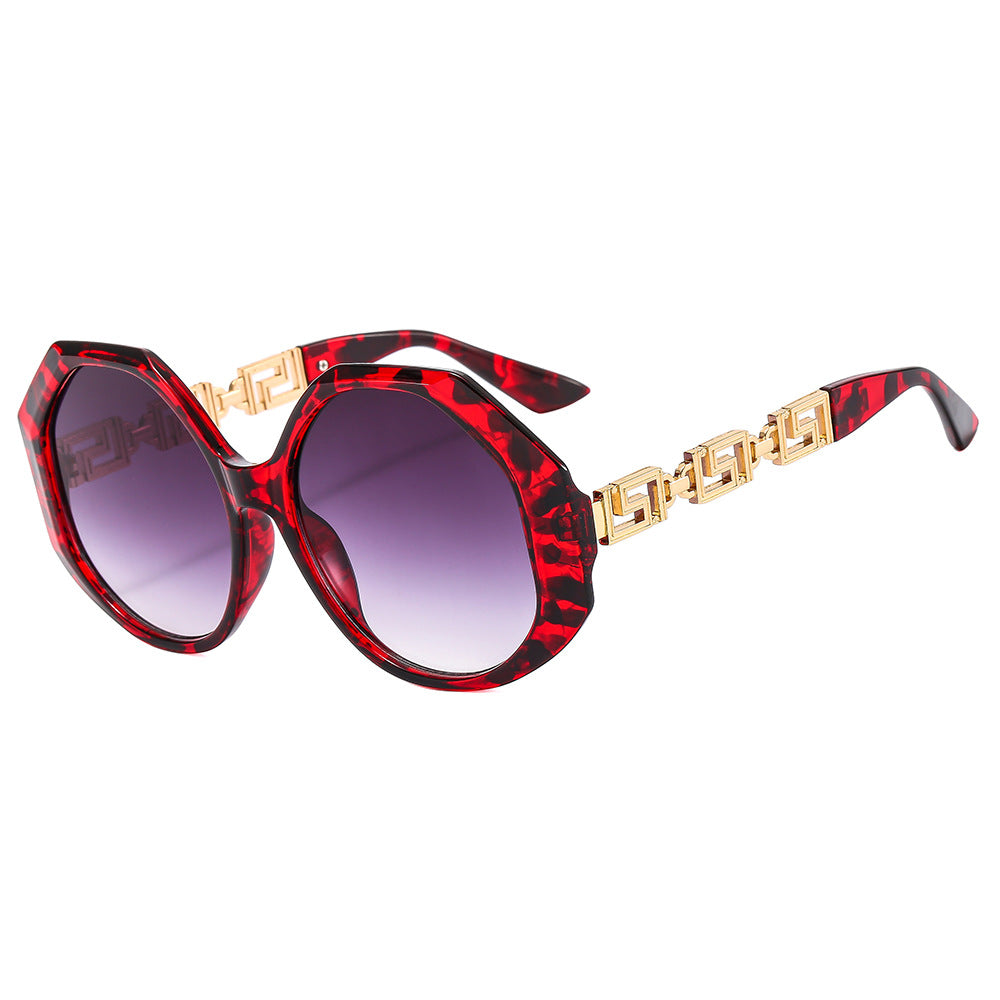 Dame oversized solbrille med iøynefallende oktagonal design Luvikno