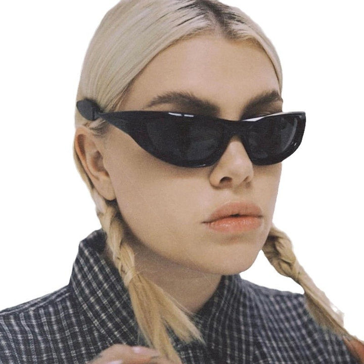 Dame atletisk solbrille med ergonomisk design Luvikno