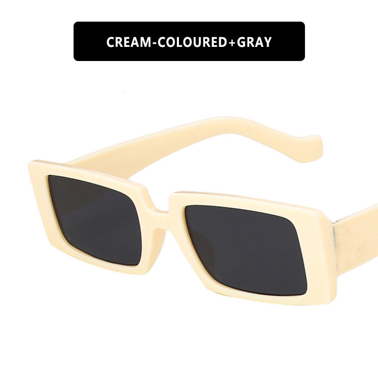 Dame kvadratisk solbrille med moderne ramme og stillegant design Luvikno