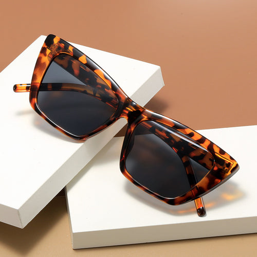 Damer trendy oversized solbriller med innovativ gjennomsiktig ramme Luvikno