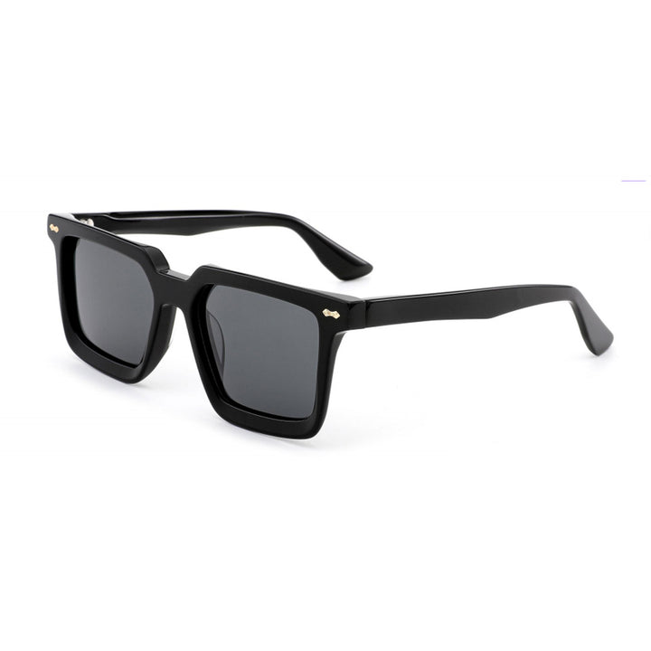 Dame moteriktig solbrille i markant kvadratstil Luvikno