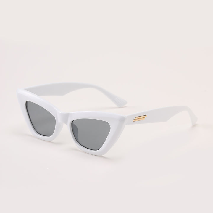 Dame Cat-Eye solbriller med moderne og elegant design Luvikno