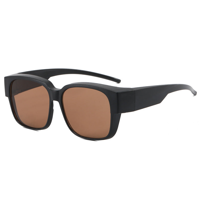 Dame moteriktig kvadratisk solbrille med ergonomisk design Luvikno