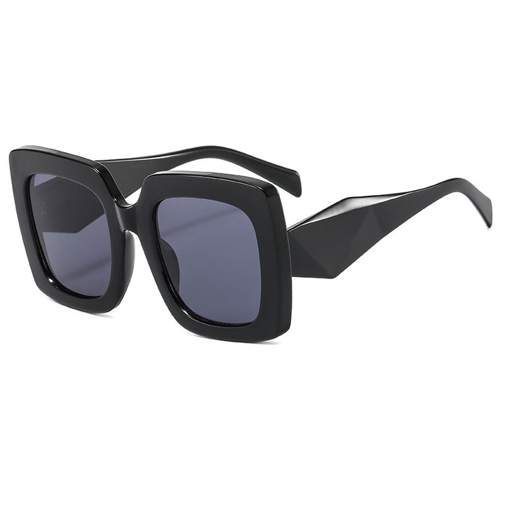 Dame oversized solbriller i markant kvadratisk design Luvikno