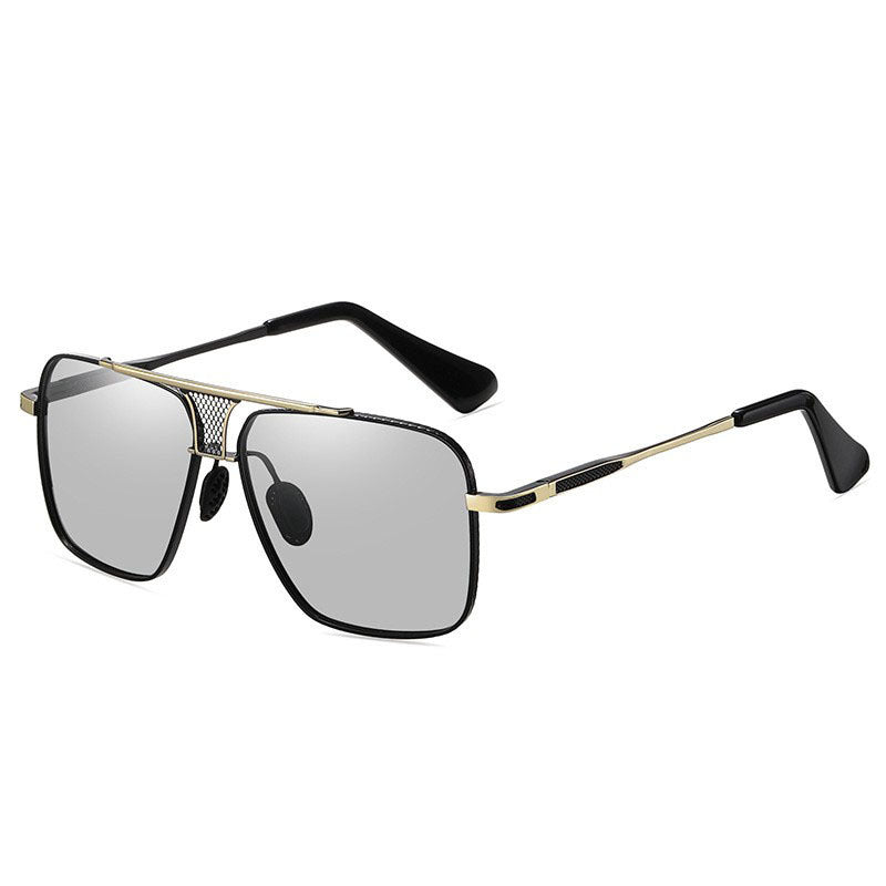 Dame Kvadratisk Solbrille med stilfull metallramme og høykvalitets UV-beskyttelse Luvikno