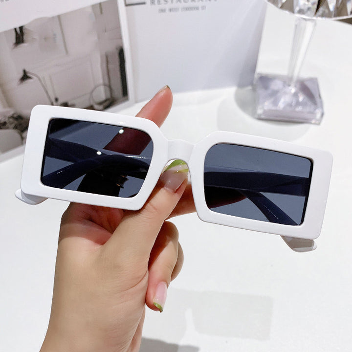 Dame trendy kvadratisk solbrille med polarisert glass Luvikno