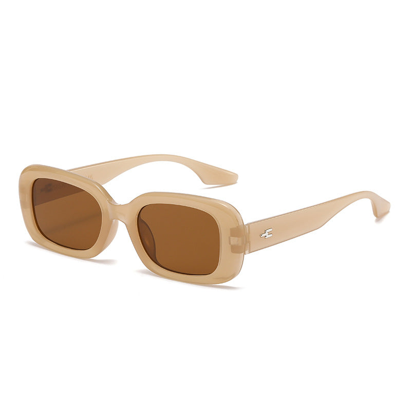 Dame moteriktig kvadratisk solbrille med bred ramme og UV-beskyttelse Luvikno
