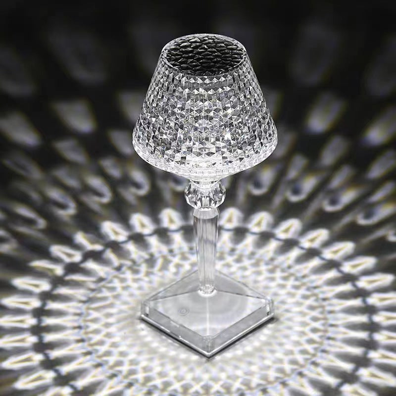 Liesbeth Crystal Lampe – Luksus Bordlampe med USB-ladefunksjon Luvikno
