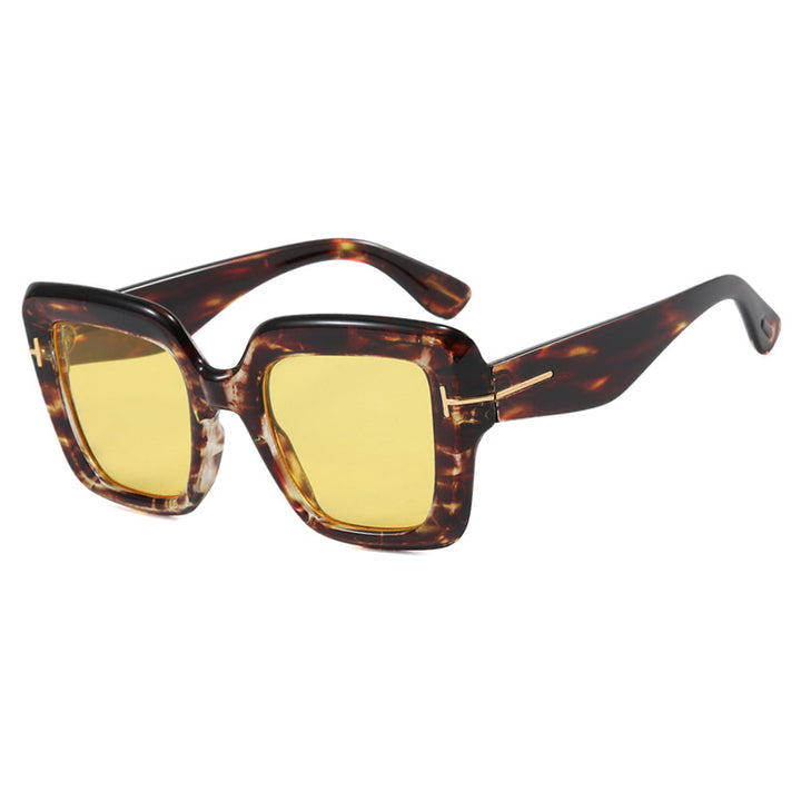 Dame firkantet solbrille med komfortabel plastramme og UV-beskyttelse Luvikno