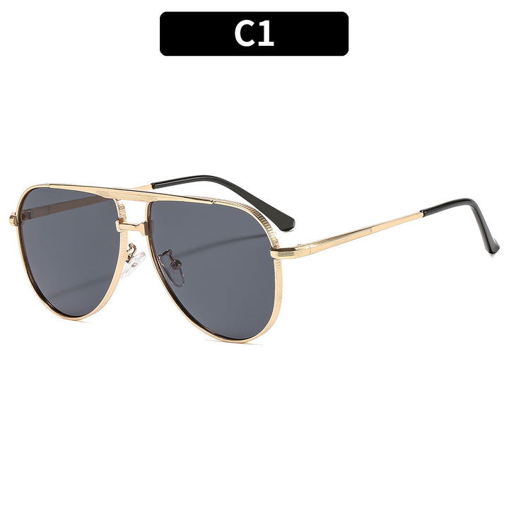 Dame modische Aviator-solbrille med elegant metallramme og UV400-beskyttelse Luvikno