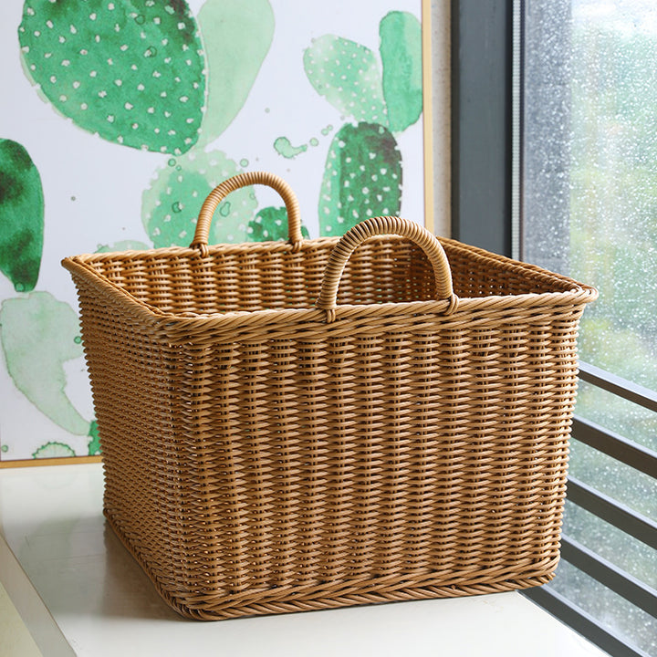 Unisex Romslig oppbevaringskurv laget av flettet rattan Luvikno