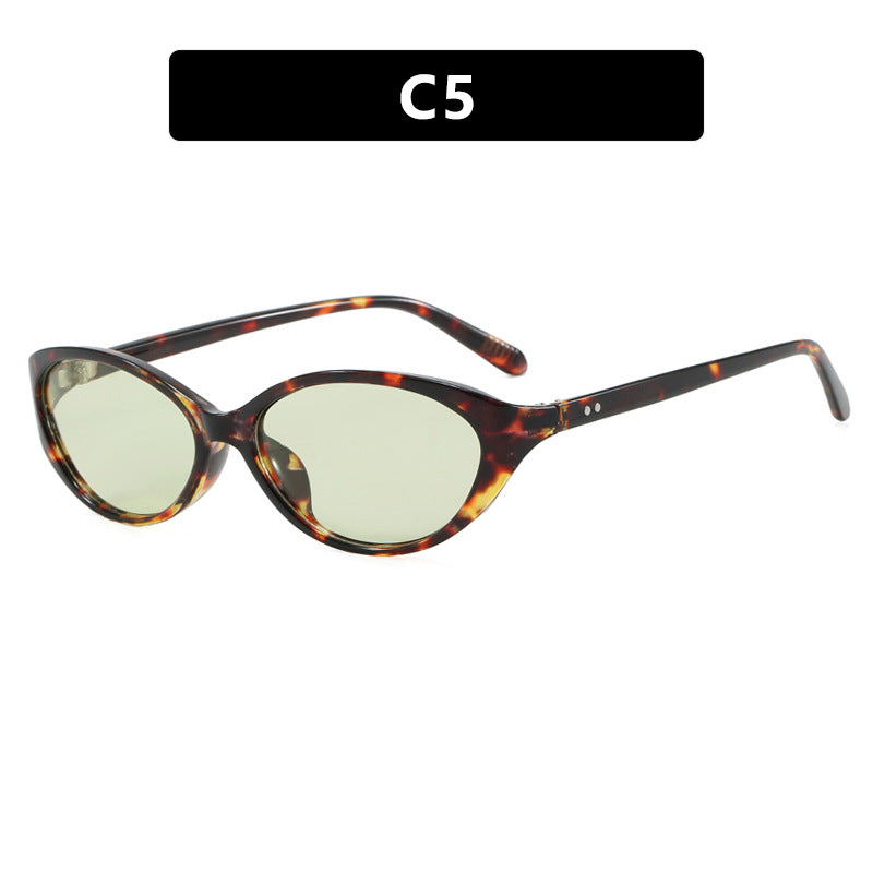 Dame Cat-Eye solbriller med stilig design og beskyttende UV-filter Luvikno