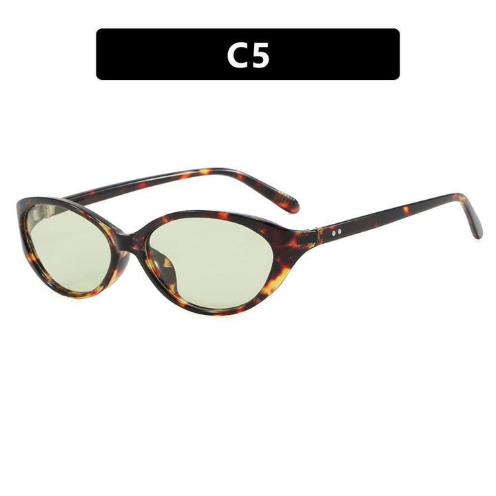 Dame Cat-Eye solbriller med stilig design og beskyttende UV-filter Luvikno
