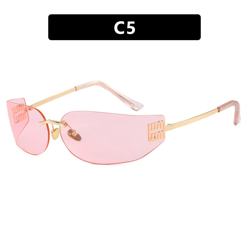 Dame futuristisk designer solbrille med uvanlig ramme og UV-beskyttelse Luvikno
