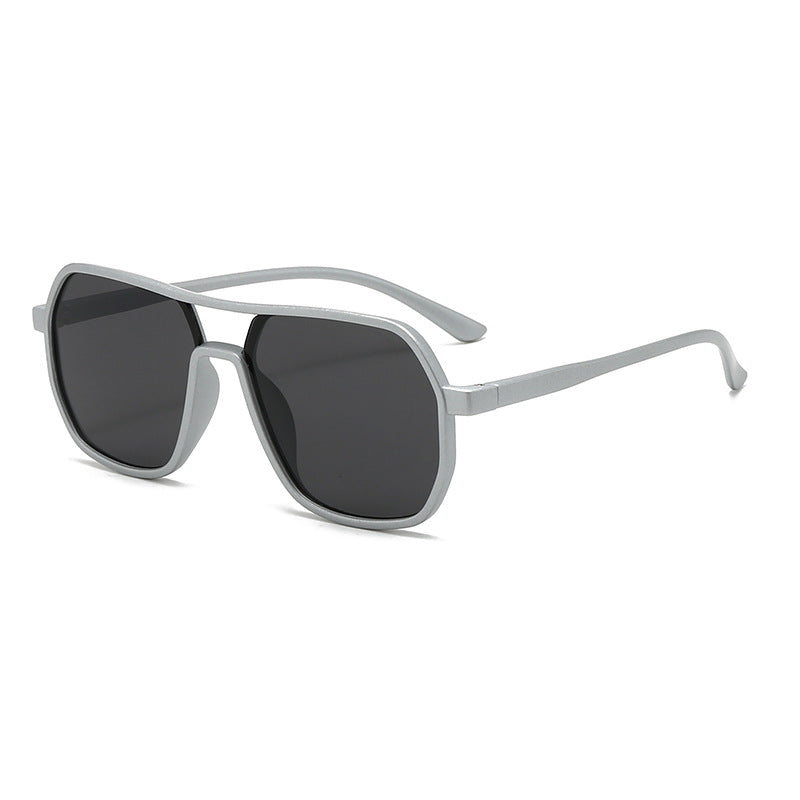 Dame trendy oversized solbriller i moderne design Luvikno