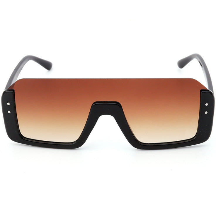 Damer Sporty Shield-solbriller med moderne design Luvikno