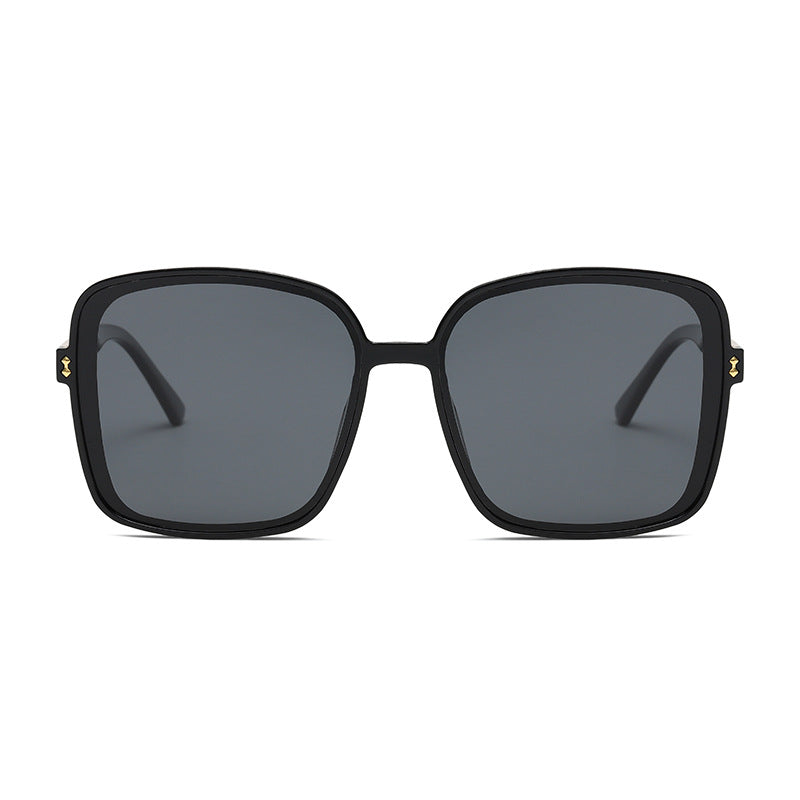 Kvinnenes fashionable solbriller Luvikno