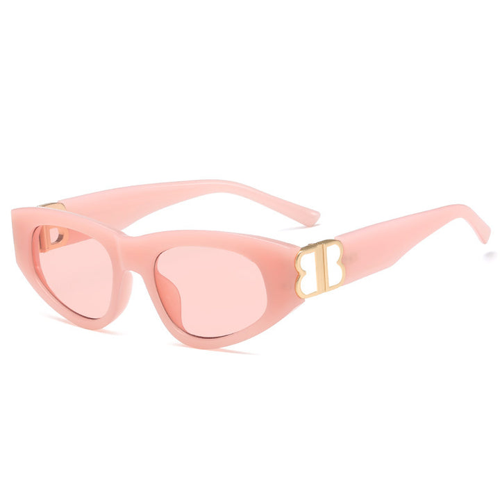Dame Cat-Eye solbriller med elegante plastdetaljer og luksuriøse metalldetaljer Luvikno