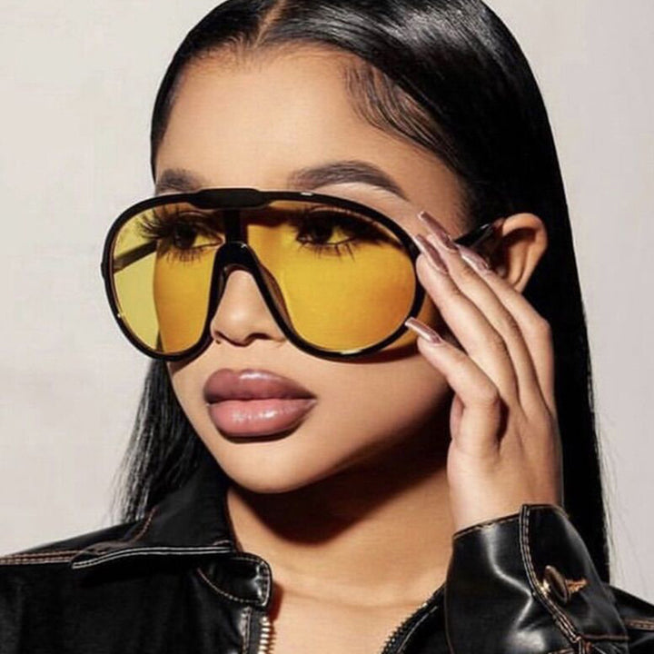 Dame futuristisk gjennomsiktig solbrille med elegant form Luvikno