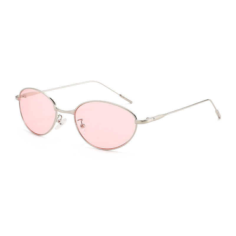 Dame fashionable solbriller i elegant oval design Luvikno
