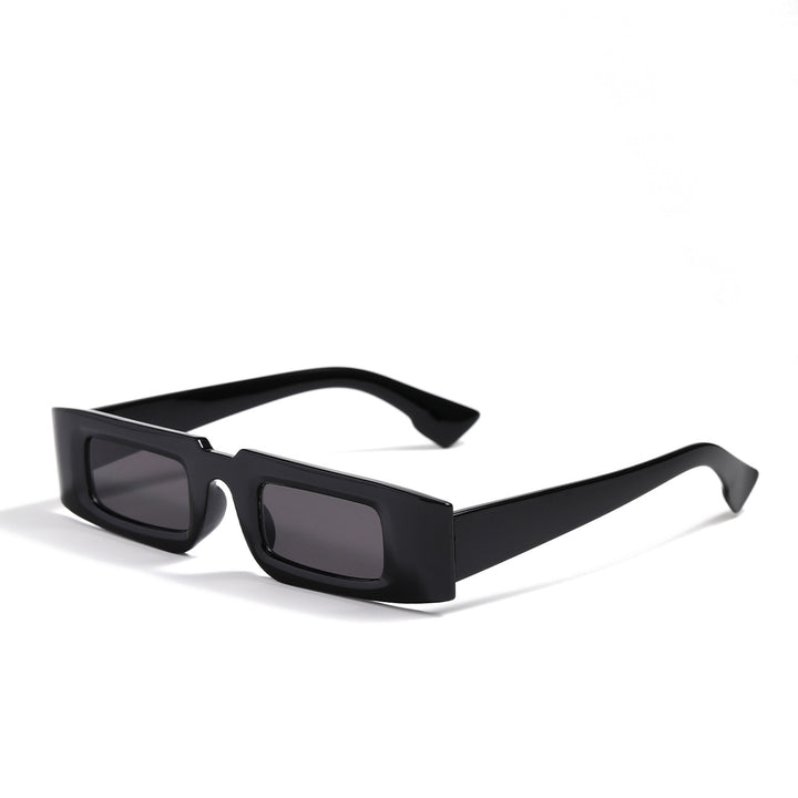Dame moteriktig geometrisk solbrille med gjennomsiktig ramme og polariserte glass Luvikno