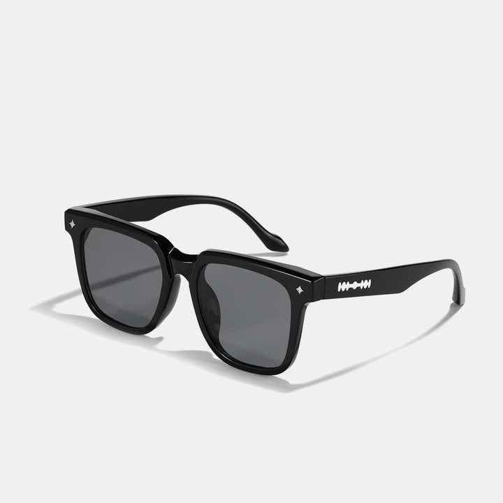 Dame modische firkantet solbrille med stilfullt skjoldpatt-design Luvikno