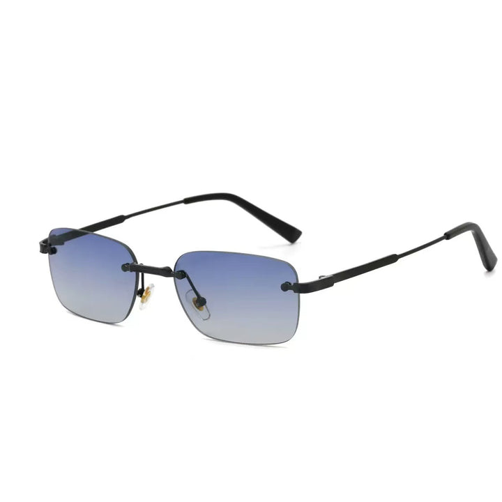 Dame moteriktig brille med elegant metallramme Luvikno