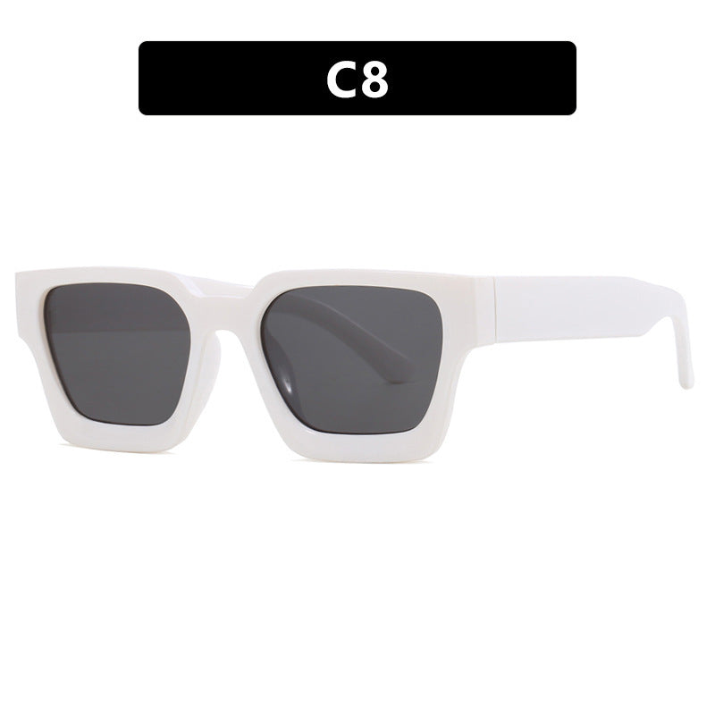 Dame Modisj lesebrille med markant firkantet design Luvikno