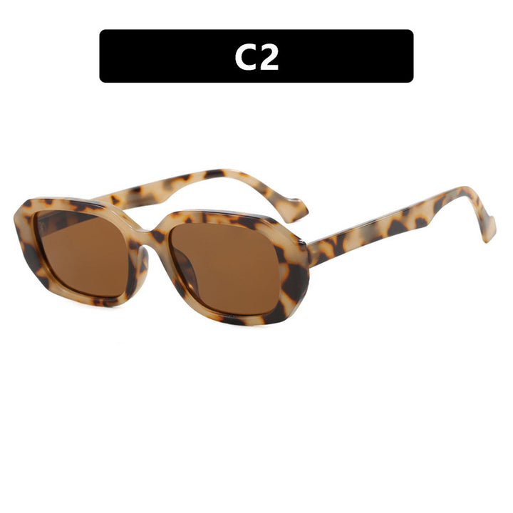 Dame moteriktig solbrille med elegant geometrisk design Luvikno