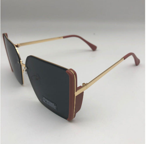Kvinne polaroid solbriller med elegant oversized ramme Luvikno