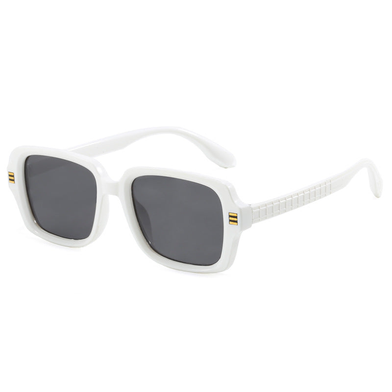 Dame trendy firkantet solbrille med strukturert ramme Luvikno