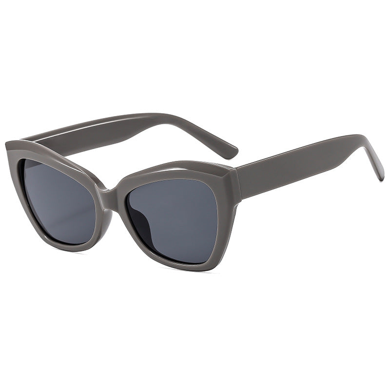 Dame Cat-Eye solbriller med markant ramme og polariserte linser Luvikno