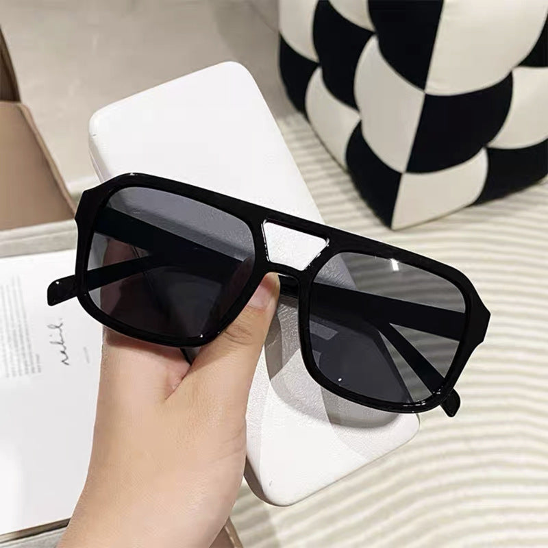 Dame modische Oversized-solbrille med iøynefallende mønster Luvikno