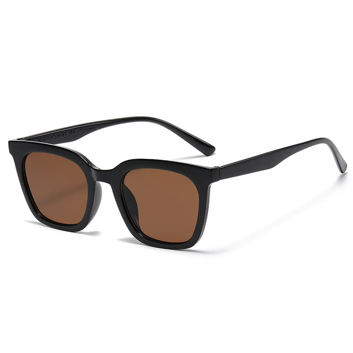 Dame moteriktig solbrille med kraftig dyremotiv Luvikno