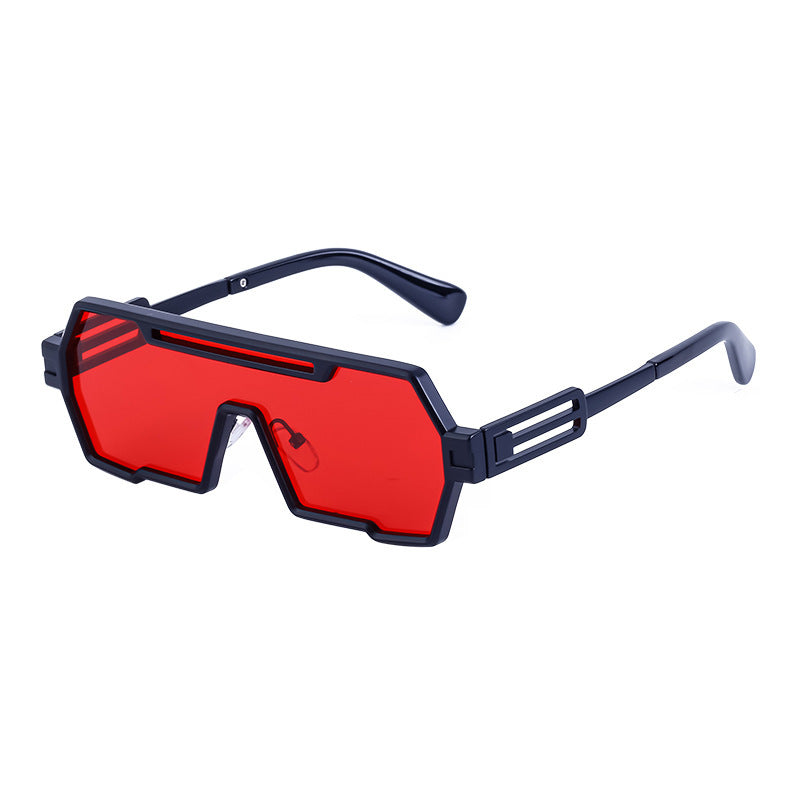 Dame motorisert solbrille i futuristisk design med bred ramme Luvikno