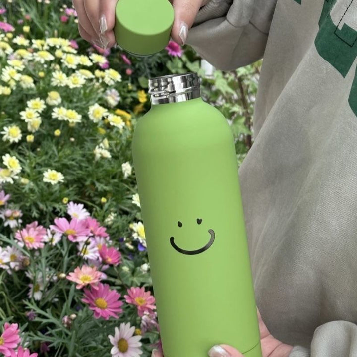 Dame Isolert drikkeflaske med moderne Smiley-design Luvikno