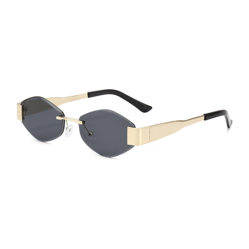 Dame motemessig solbrille med elegant åttekantet ramme og UV-beskyttelse Luvikno