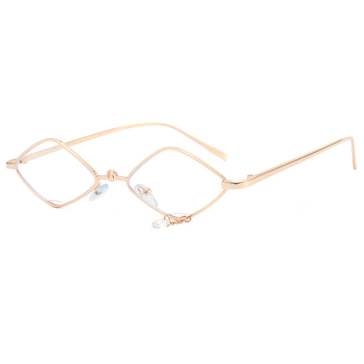 Dame moteriktig solbrille med fasettert ramme Luvikno