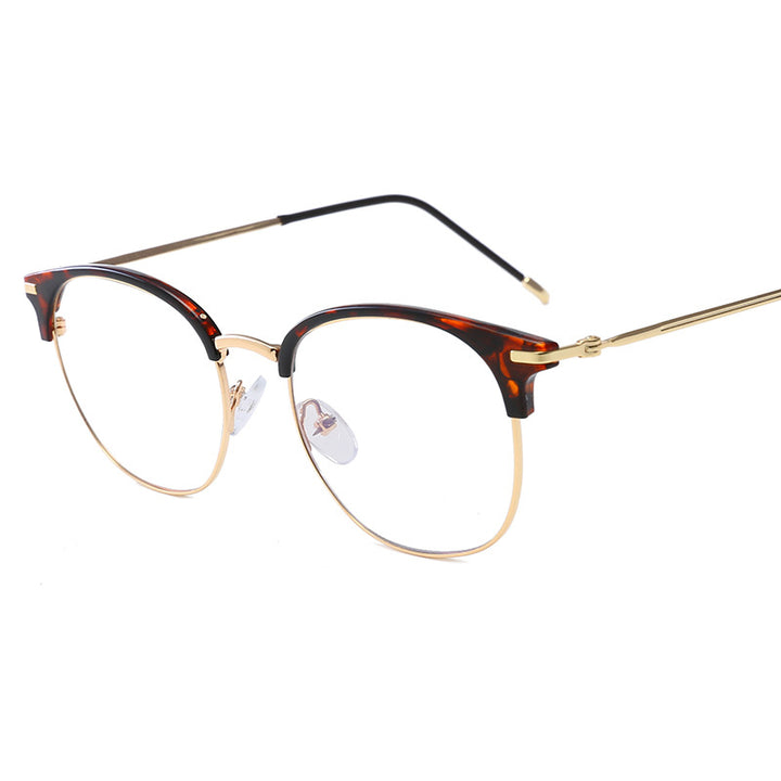 Damer moteriktig cat-eye brille med filigran metallramme Luvikno