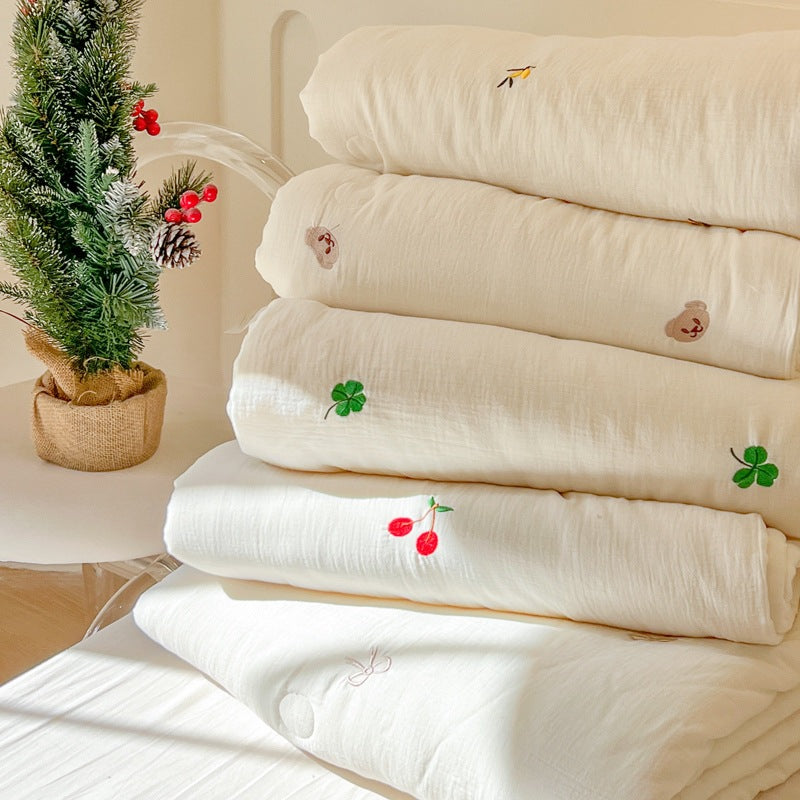 Kvinne lett og pustende quilt med delikate blomster mønstre Luvikno