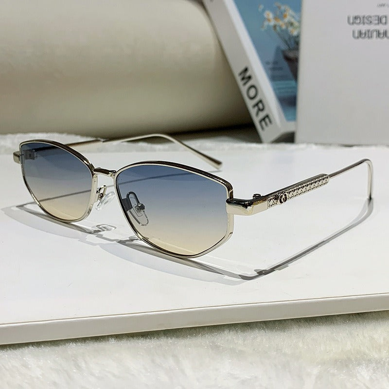 Dame elegant solbrille med glitrende metallramme Luvikno