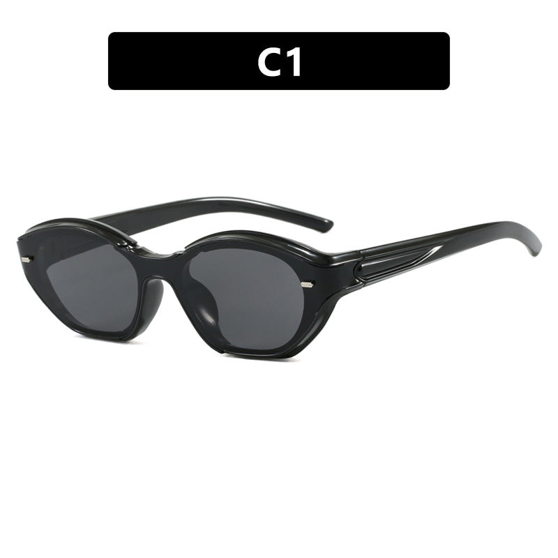 Dame moter Solbrille med moderne design og beskyttende UV-filter Luvikno