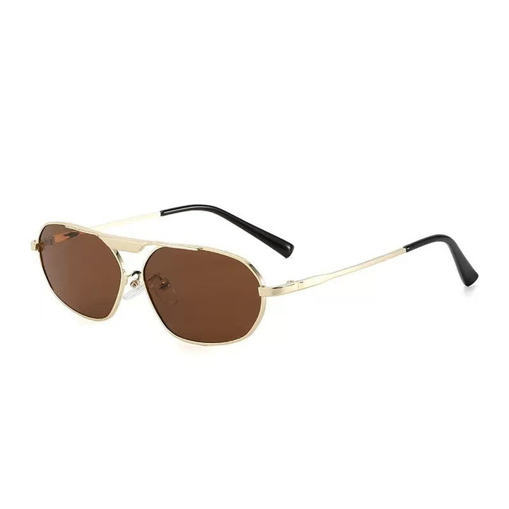 Dame moteriktig solbrille i elegant polygon-design Luvikno