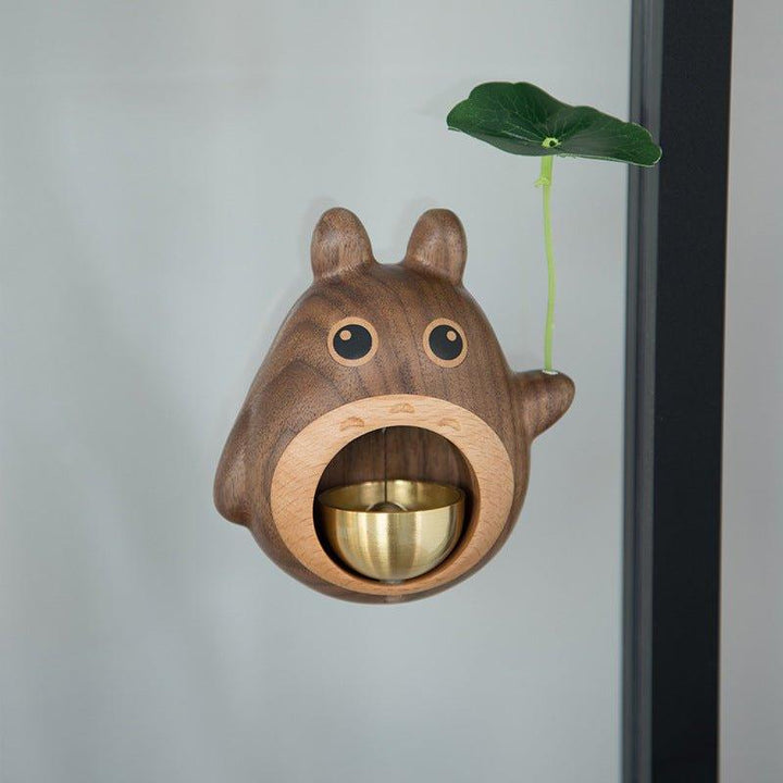 Håndlaget Tre Totoro Dørklokke Med Metallklokke | Luvikno