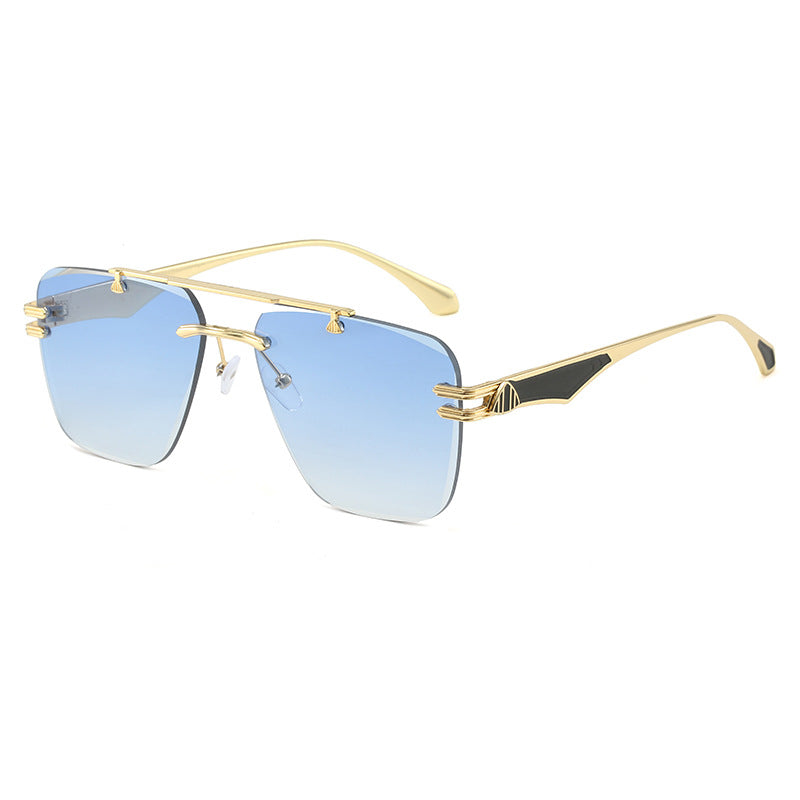 Dame Designer-solbrille i ekstravagant ramme Luvikno