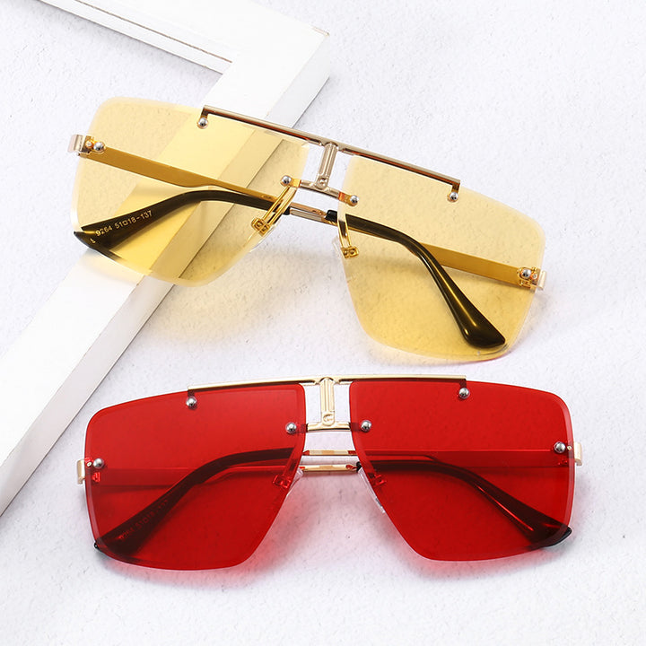Dame moteriktig oversized solbrille Luvikno