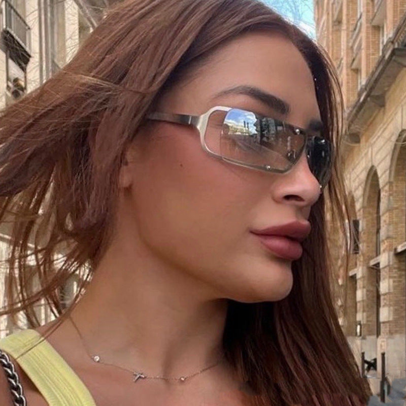 Damer Sporty Brille med beskyttende polykarbonatglass Luvikno