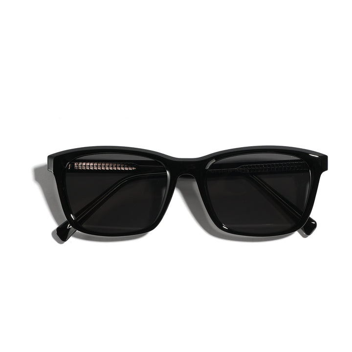 Dame moteriktig solbrille med stilige og beskyttende glass Luvikno