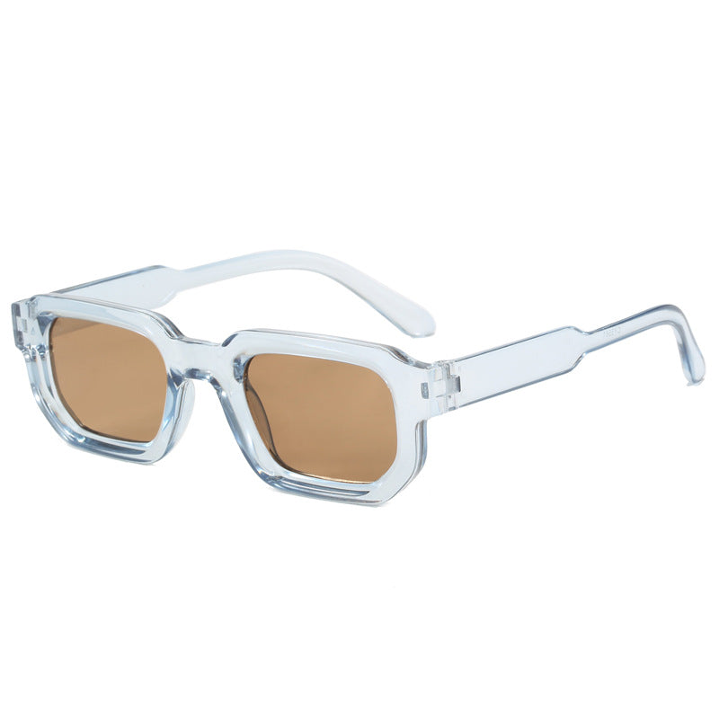 Dame moteriktig firkantet solbrille med klar ramme Luvikno