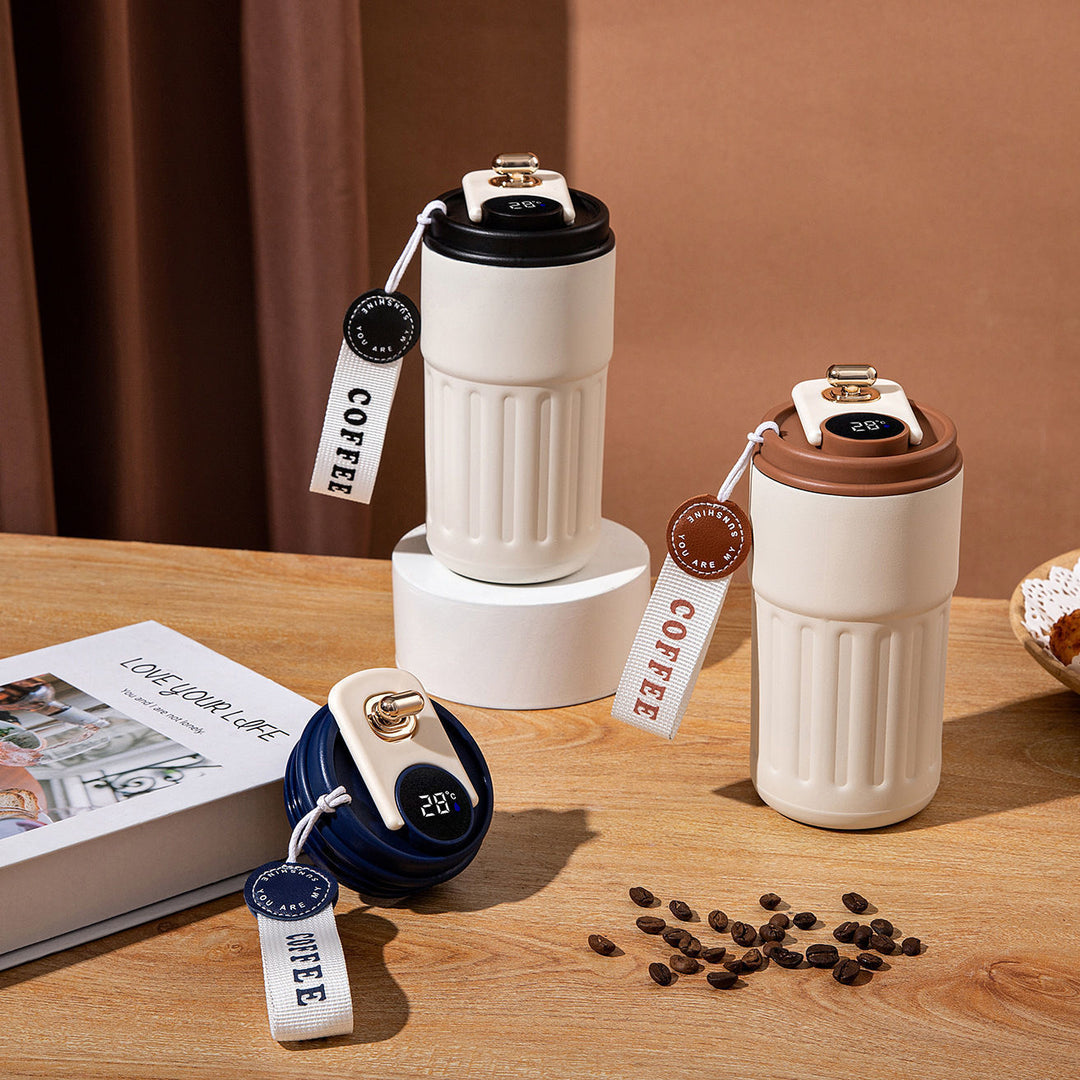 Damen Isolierter Kaffee Becher mit praktischem Klappverschluss Luvikno